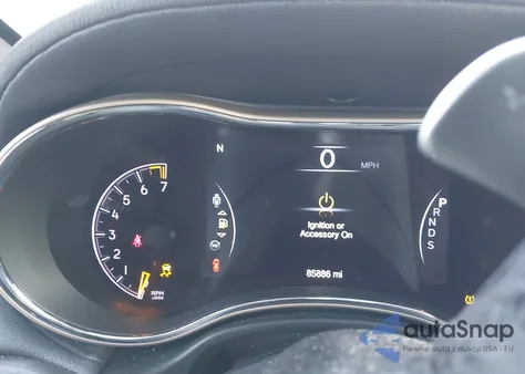 2015 Jeep Grand Cherokee Summit из США, поврежденный, VIN 1C4RJFJG1FC726847